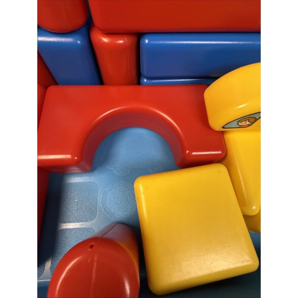 Vtg Little Tikes Carry-A-Long Building Block Case With Blocks 20 Blocks & 1 Car - Picture 11 of 14